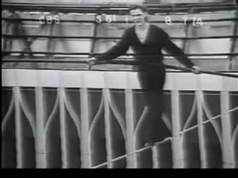 Philippe Petit Tightrope walk across World Trade Center (1974)