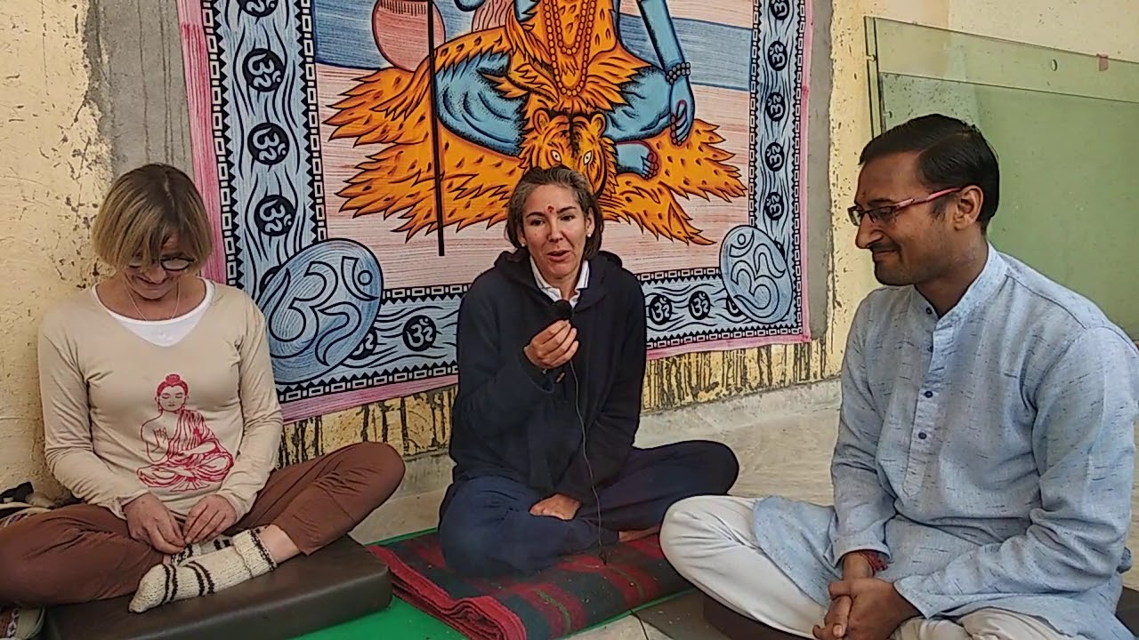 The School is Super Comfortable Ft. Marta and Dani at SriYoga Ashram