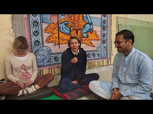 The School is Super Comfortable Ft. Marta and Dani at SriYoga Ashram