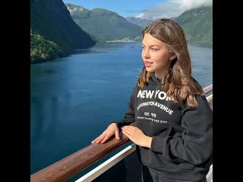 Studija Tiks ALICIJA - BAD DREAMS (Song and lyrics author - Faouzia, Original artist - Faouzia)