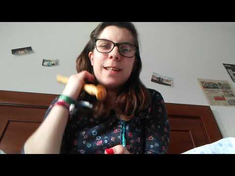 Lo Que Es Nuestro - Lucia Gil