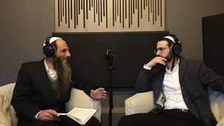 מלווה מלכא עם שי גז והרב מאור קריו ויצא תשפג (הרב מאור קריו) - התמונה מוצגת ישירות מתוך אתר האינטרנט יוטיוב. זכויות היוצרים בתמונה שייכות ליוצרה. קישור קרדיט למקור התוכן נמצא בתוך דף הסרטון