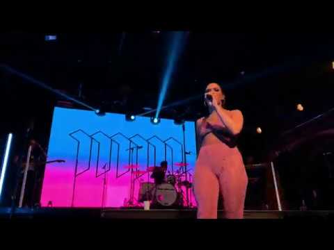 Mae Muller - Dick/Drama (mash up) | at HEAVEN London