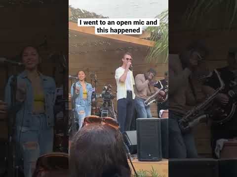 I WENT TO AN OPEN MIC AND THIS HAPPENED!