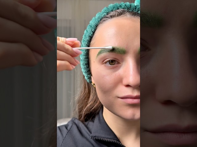 Vídeo relacionado con Shengruili Quinn Disfraz de mujer Quinn, disfraz de cosplay para adultos, niñas, villano, kit incluye chaqueta, camiseta, pantalones cortos, guantes y bordado de globo, disfraz de Quinn para Halloween