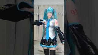 miku oooeeeoo♫#初音ミクコスプレ #hatunemikucosplay #fortnite #miku #fortniteemote #tiktok #dance