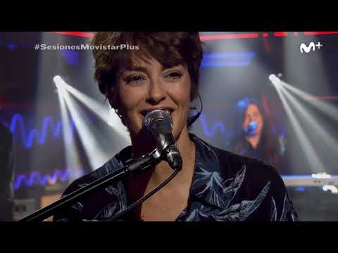 download lagu mp3 mp4 Vega De La Reina, download lagu Vega De La Reina gratis, unduh video klip Vega De La Reina