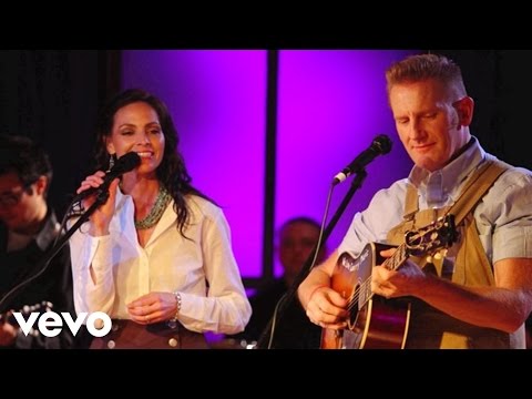 Joey+Rory - Suppertime (Live)