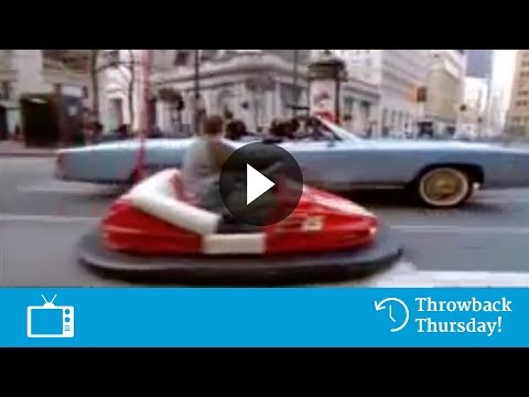 Kermisbotsauto maakt openbare weg onveilig -- Delta Lloyd reclame