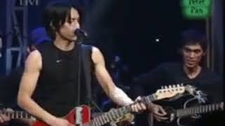 Download lagu Peterpan 'Diatas normal' konser di Transtv 2006 mp3 Download lagu Peterpan 'Diatas normal' konser di Transtv 2006 mp3
