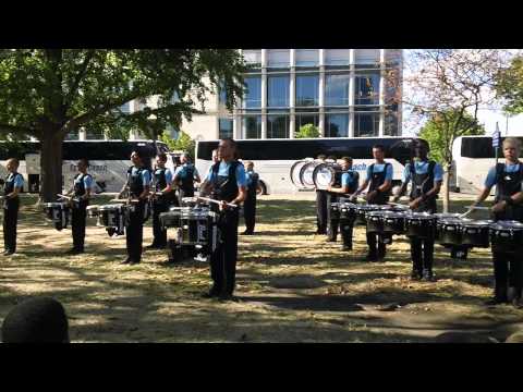 Spirit of Atlanta Drumline 2012 - Finals Lot - Roll Exercise w/ Tag