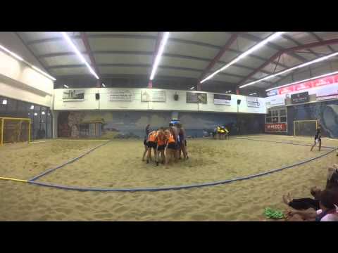 Beachhandbal OHC '01 A1 Lets fight
