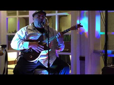 Kevin B.F.  Burt - Ain't No Sunshine - Winter Blues Festival 2015