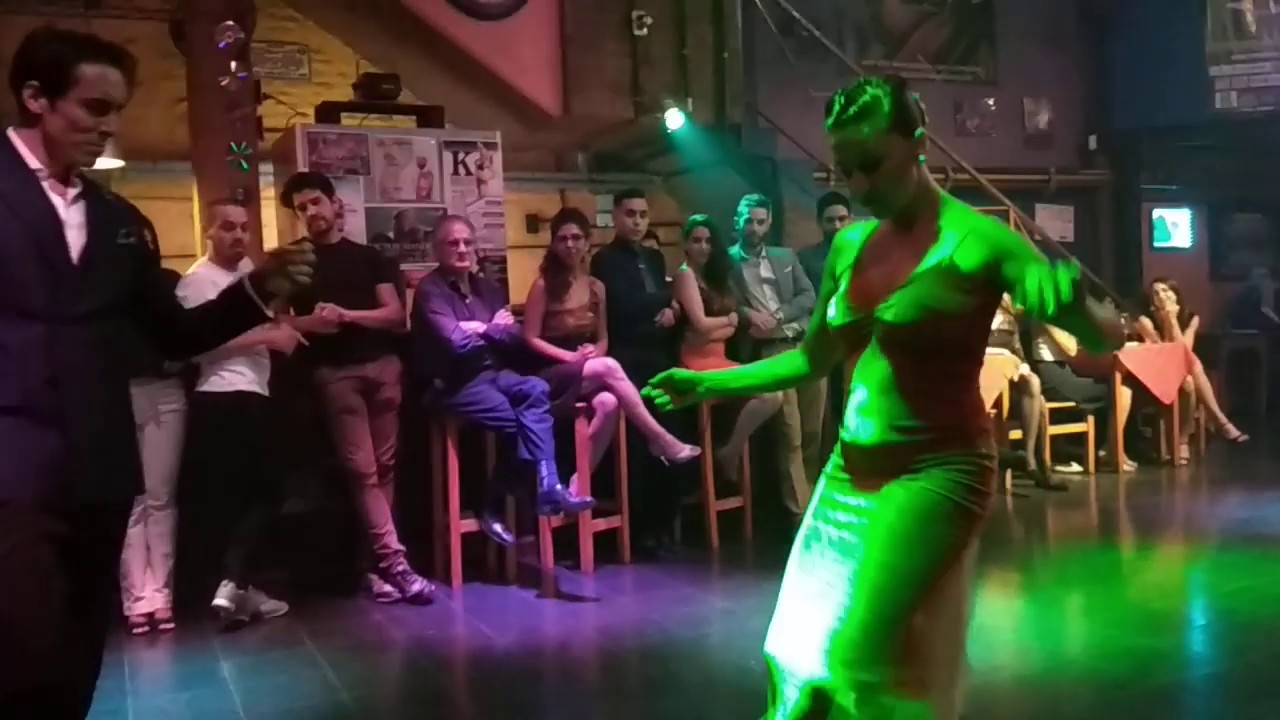 David Palo y Alejandra Gutty, milonga "A la Parrilla"