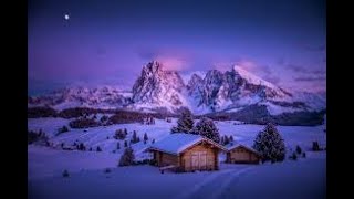 It Came Upon a Midnight Clear / The First Noël