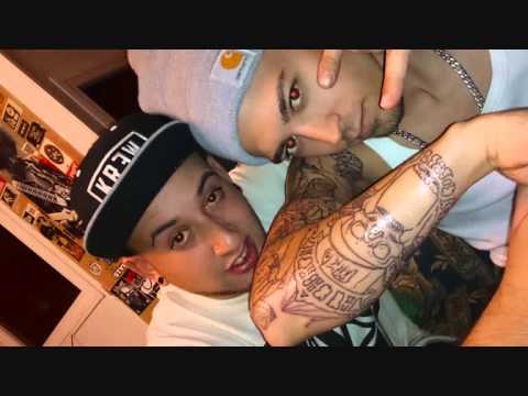 En tu distrito (R-Uve, Elez Funk & Kuso) AKD