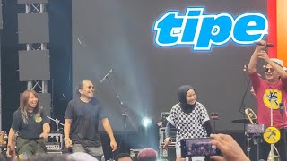 Download lagu 'Kamu Ga Sendirian' Tipe X ft Kotak Band at KONSER AMAL SALAM SATU JIWA BEKASI 08 Jan 2023 mp3