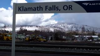 preview picture of video 'Klamath Falls OR from Amtrak Station Platform'