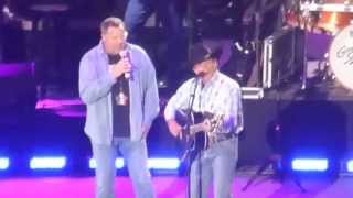 George Strait &amp; Vince Gill - Does Fort Worth Ever Cross Your Mind (Dallas 06.07.14) HD