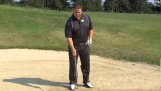 preview picture of video 'Forsgate Country Club, NJ Golf Entertainment: Golf Lesson From The Bunker'