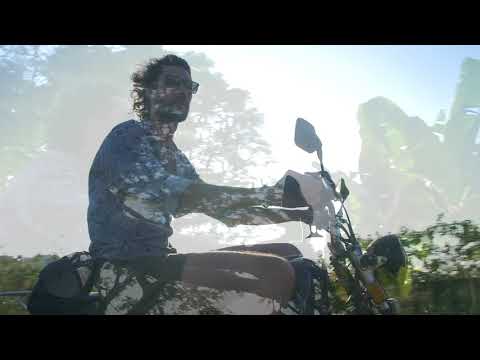 Alex Sonata Feat. Dean Chalmers - Into The Sun (Music Video)