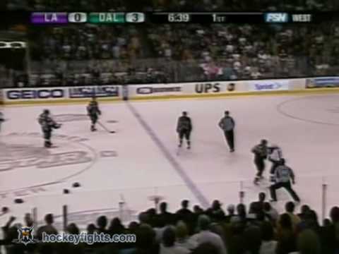 Jeff Cowan vs Matthew Barnaby