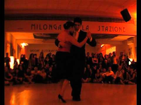  Maria Ines Bogado  and  Sebastian Jimenez  are  dancing  to  the  tango  "  Pensalo Bien  "