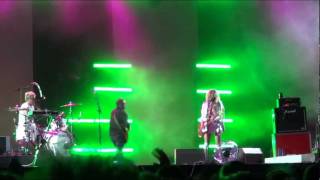 The Ting Tings - Hit Me Down Sonny (Live) - Musilac, Aix les Bains, FR (2011/07/14)