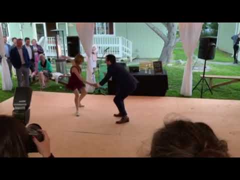 Swing It Seattle Wedding First Dance