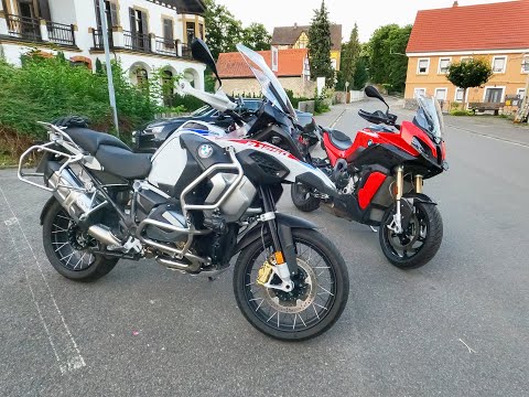 BMW Moto Weekend | R1250GS vs S1000XR