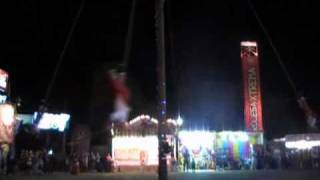 preview picture of video 'Feria del Algodon 2010 -cápsulas- Voladores de Papantla'