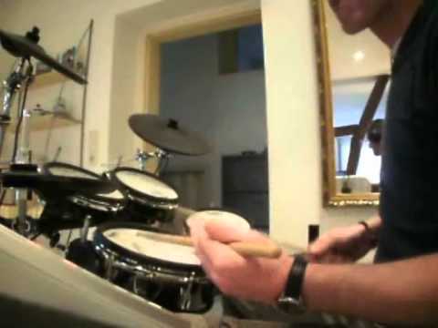 Gavin Harrison's tune from the book "Rhytmic Horizons" in 7 / 8