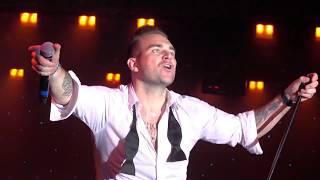 Robbie Williams Tribute Act Tony Lewis