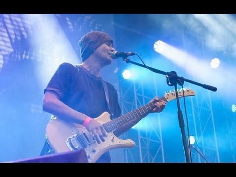 Rafo Ráez & Los Paranoias - Siglo XXI (feat. Gala Briê)