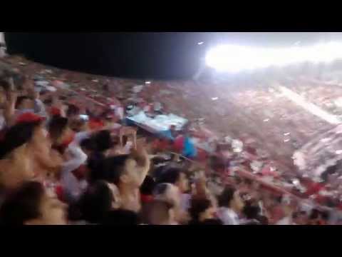 "Hinchada de River vs San Jose - ESPECTACULAR ALIENTO - Copa Libertadores 2015" Barra: Los Borrachos del Tablón • Club: River Plate