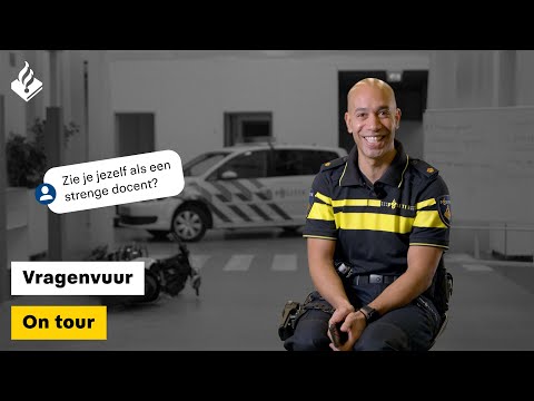 Politiedocent Ibrahim | Vragenvuur On Tour #3
