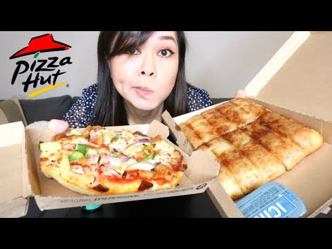🍕 Pizza Hut Pizza 🍕 & Baked Cinnamon Sticks | Mukbang