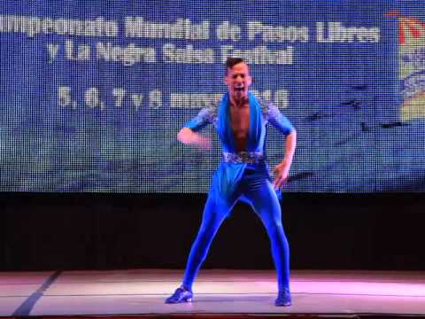 2º PUESTO SOLISTA MASCULINO - ADRIAN RODRIGUEZ