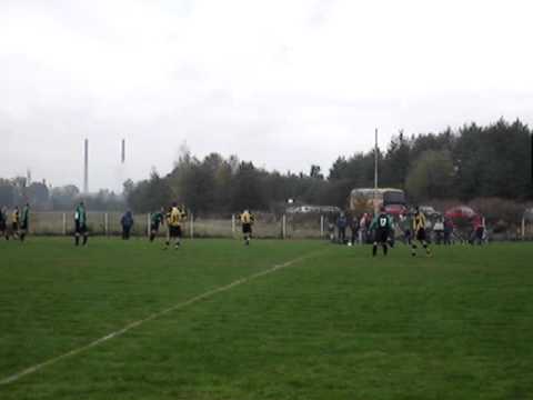 LKS PORĘBA - LKS GORZÓW 4:3, 16.10.2005r.