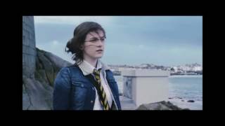 I come in peace - SoKo (Lyrics)