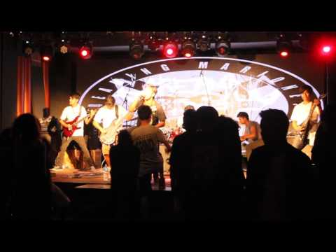 Screaming marionette - Gali