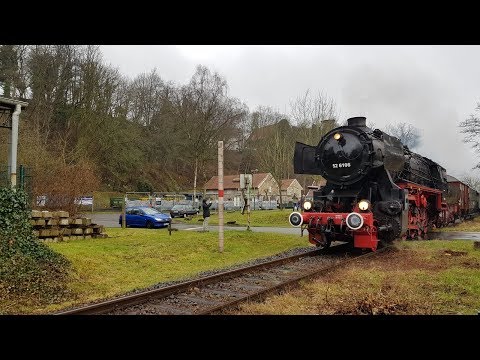 Dampflok 52 6106 auf der Ruhrtalbahn