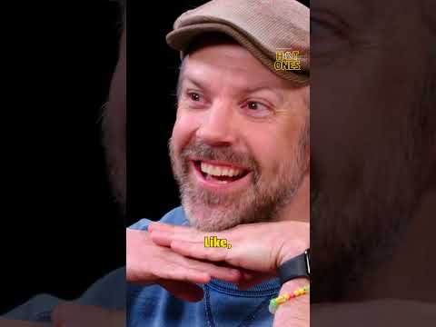 Jason Sudeikis used to be an SNL hater 🤨