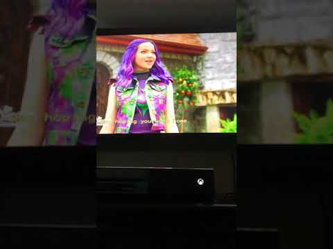 Audrey turns mal into witch! Descendants 3 funny clip
