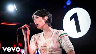 Gracie Abrams - Look At My Life in the Live Lounge Gracie Abrams - Look At My Life in the Live Lounge
