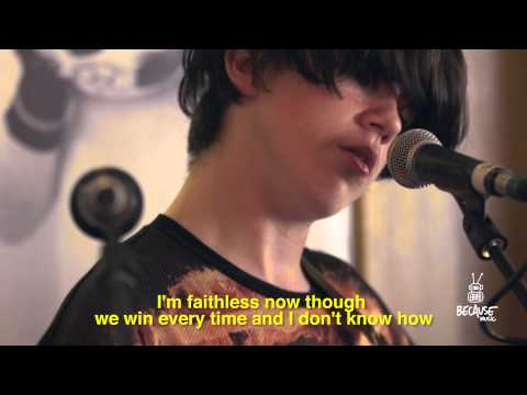 Declan Mckenna - Brazil (Live Session at Le Ballon Bar in Paris)