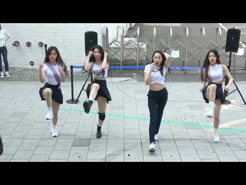 연습생이라는데 칼군무 동작 .  데뷔해도 될듯 .    le sserafim (르세라핌) 'fearless' dance cover  .