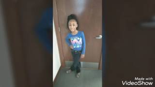 Leave my 8 year old daughter ALONE!! 😤😤