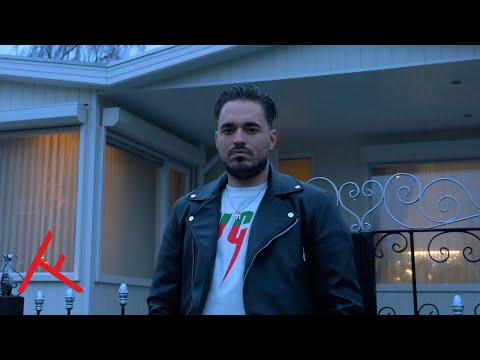 PIET JUNIOR – DINGEN DIE NORMAAL ZIJN (PROD. BLAZEHOVEN)