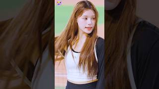 Download lagu 혼을빼는 너무 잘생긴? KT위즈 😍이예빈 치어리더😘😊 #이예빈 #kt위즈 #치어리더 mp3 Download lagu 혼을빼는 너무 잘생긴? KT위즈 😍이예빈 치어리더😘😊 #이예빈 #kt위즈 #치어리더 mp3